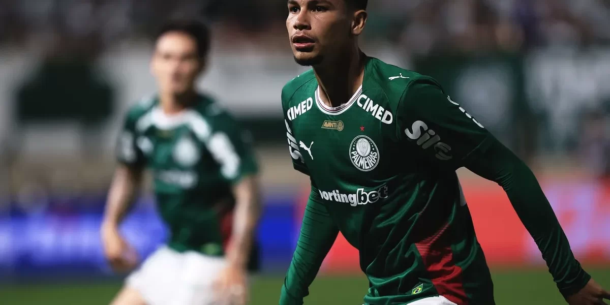 Data Fifa abre espaço para joias do Palmeiras brilharem