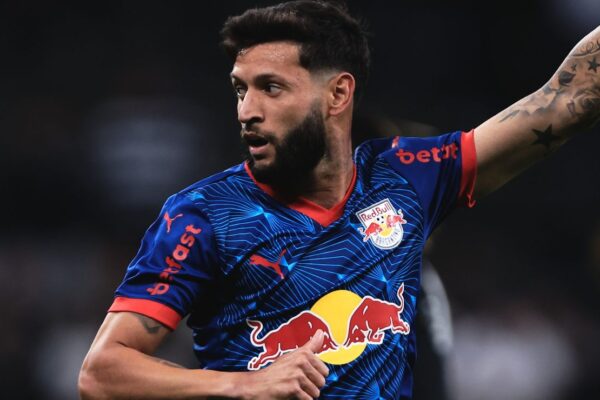 Cruzeiro não avança por Juninho Capixaba; lateral fica no Bragantino