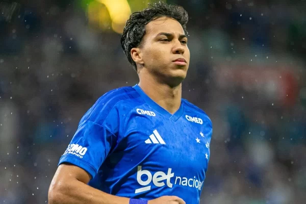 Kaio Jorge 100% recuperado e pronto para estreia de Artur Jorge