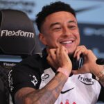 Lingard brinca sobre comemoração igual à de Flaco López: ‘Pode me imitar’