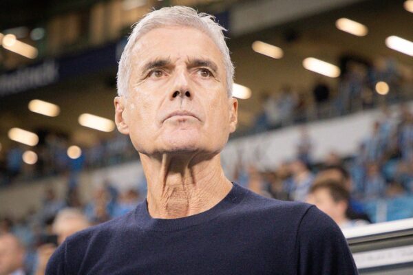 Castro pede que jogadores honrem Marlon após lesão grave