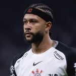 Corinthians busca Memphis Depay como garoto-propaganda para renovação