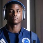 Gol muda de dono: arbitragem tira de Chico da Costa e dá a Villarreal