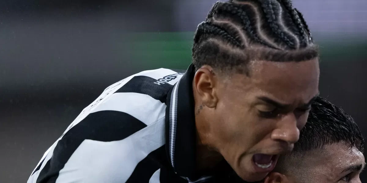 Santos fecha com Newton por R$ 21 milhões, indicação de Cuca