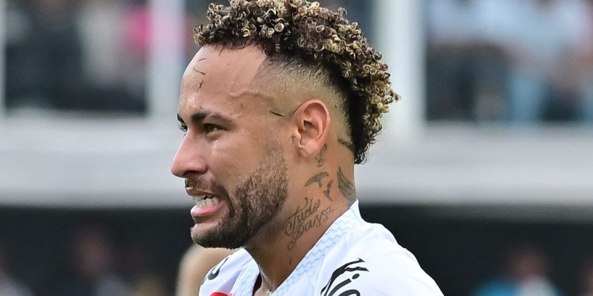 Neymar revela mágoa por ausência na Seleção: “fico chateado”