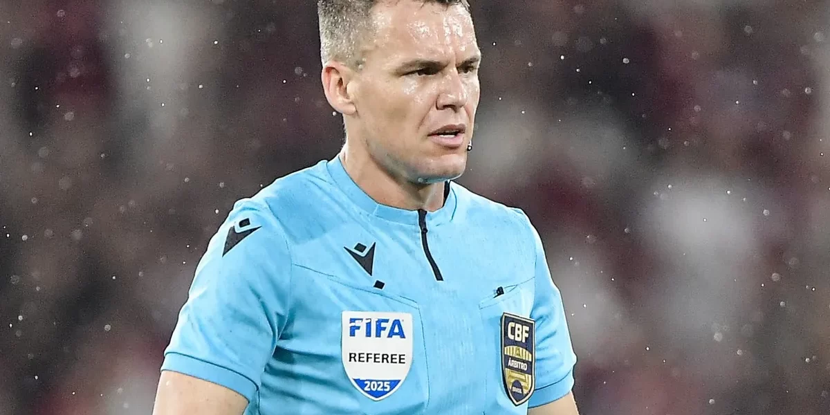 Polêmica no Athletico-PR 4×1 Botafogo: gol válido ou impedimento?