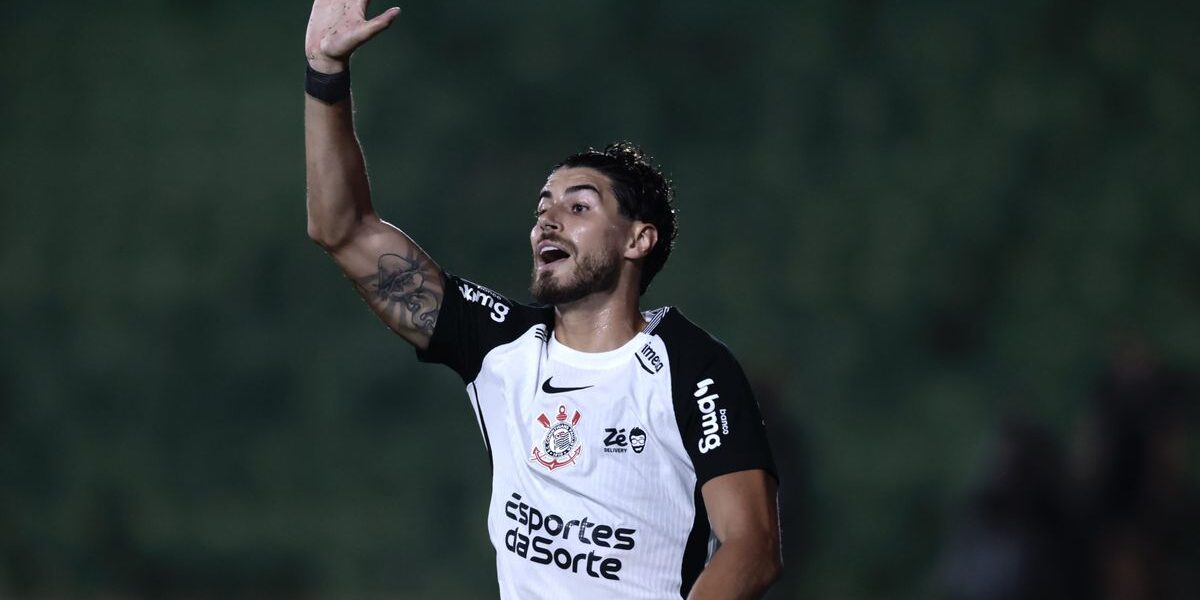 Futuro de Pedro Raul no Corinthians depende de reunião com Dorival