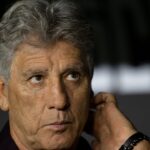 Renato saca Piton e aposta em Cuiabano contra o Cruzeiro