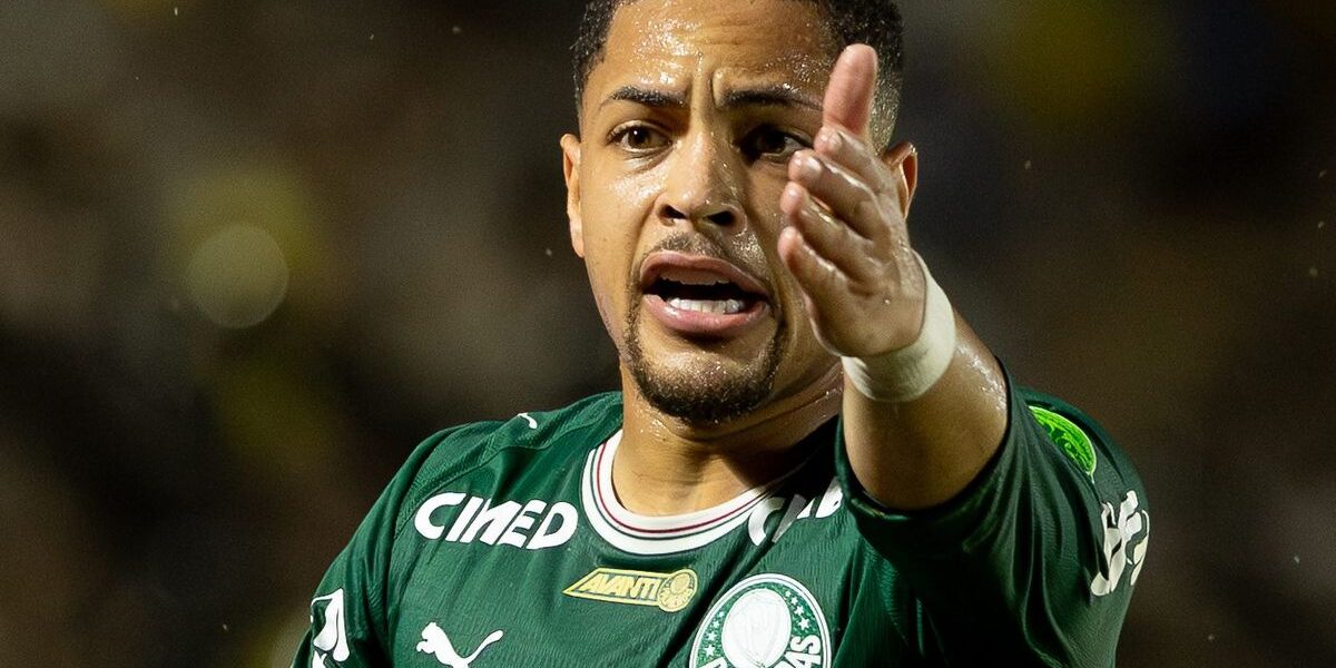 Ancelotti corta Vitor Roque da Seleção e dá justificativa