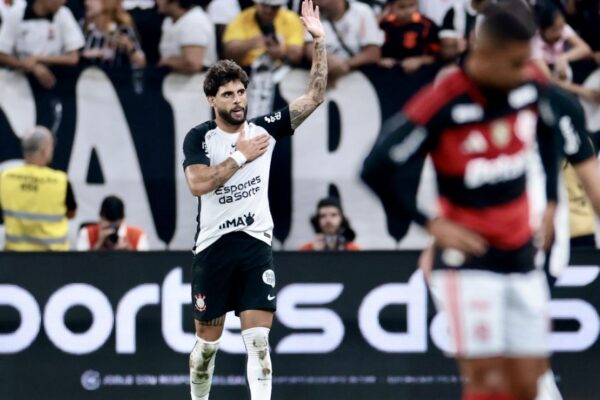 Yuri Alberto brilha, mas Corinthians empata de novo com o Flamengo