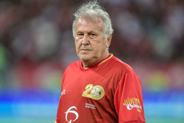 Zico critica demissão de Filipe Luís: “Não foi adequada para um ídolo”