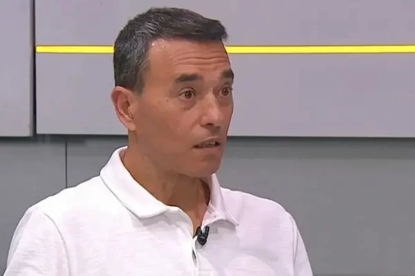 Rizek aconselha Botafogo: “Precisa de técnico experiente para paz”