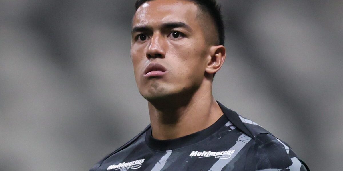 Cuello expõe cobrança interna no Galo após derrota no Maracanã