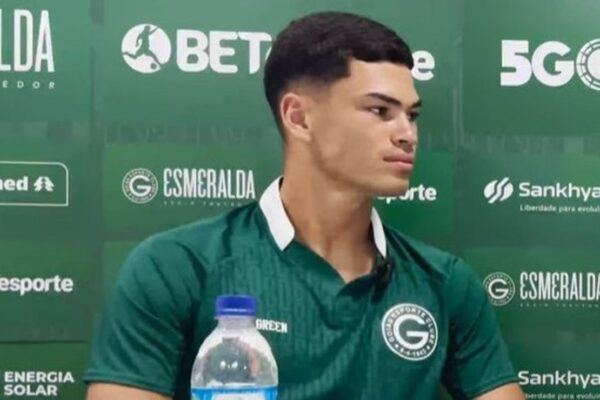 Anthony exige parte da venda para deixar Goiás e fechar com Botafogo