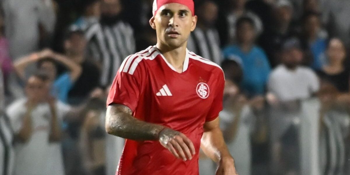 Lédio Carmona defende Villagra como titular do Inter após destaque