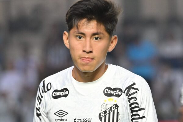 Santos foca em renovar com Miguelito e planeja nova reunião