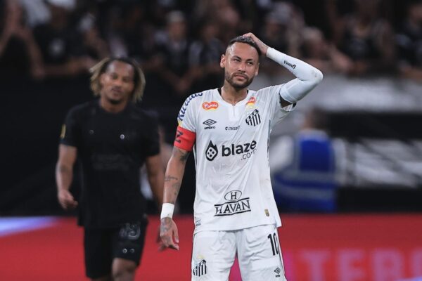 Corinthians é o maior carrasco de Neymar na carreira do astro