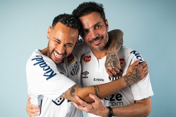 Falcão defende Neymar na Copa: “Ele está muito forte”