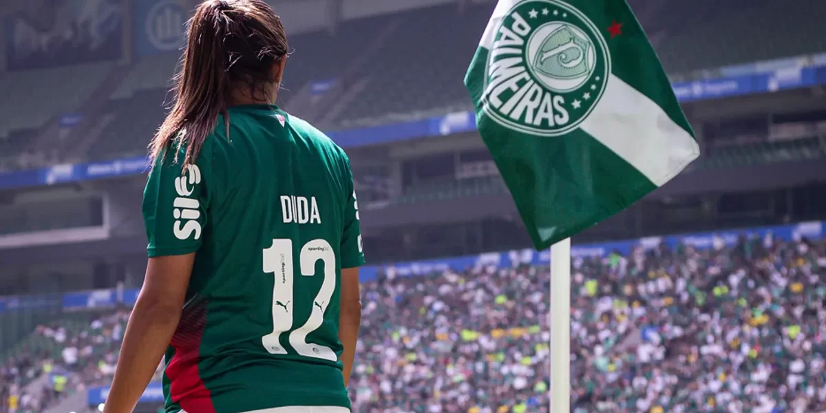 Palmeiras e Flamengo empatam em jogo eletrizante do Brasileirão Feminino
