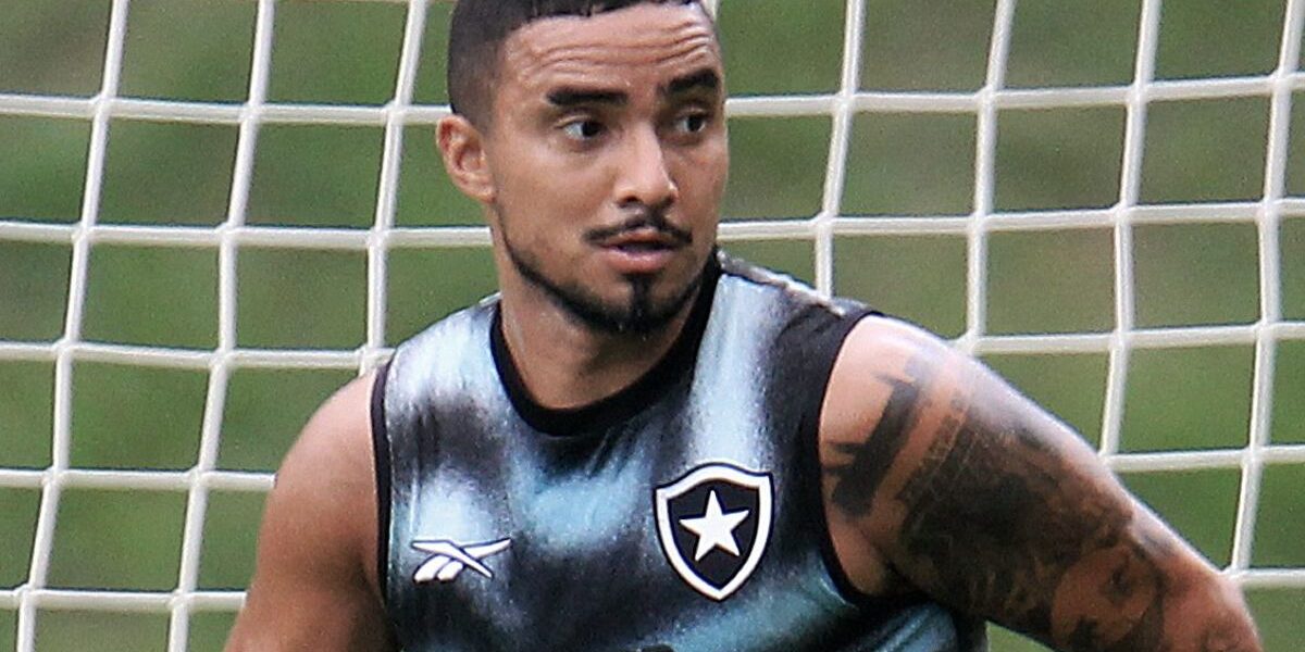 Rafael detona Marlon Freitas após derrota do Botafogo: ‘Inacreditável’