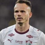 Renê critica postura do Fluminense após virada do Vasco