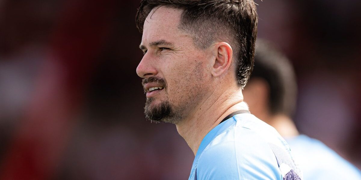 Tadeu desconhece proposta do Botafogo e mantém foco no Goiás