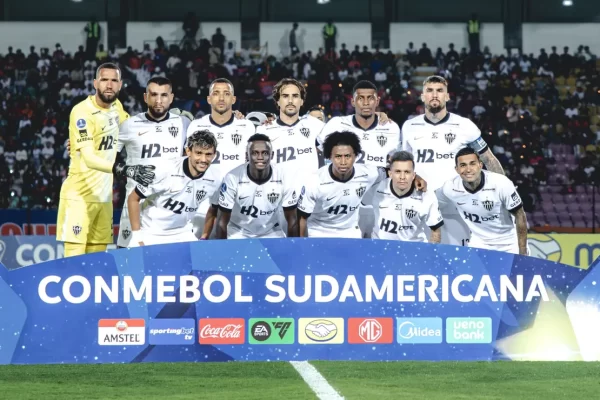 Galo encara Juventud para virar jogo contra uruguaios