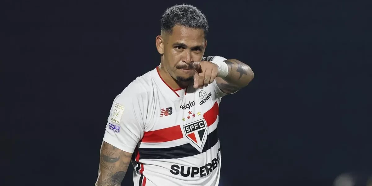 Luciano desabafa e defende Roger Machado após vitória suada do São Paulo