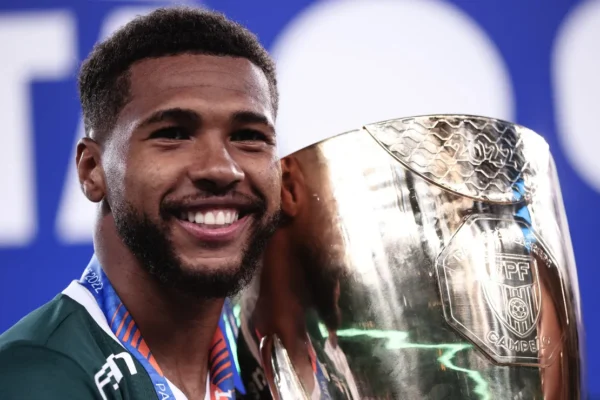 São Paulo mira Wesley e reposição de Arboleda, mas tropeça em cifras salgadas