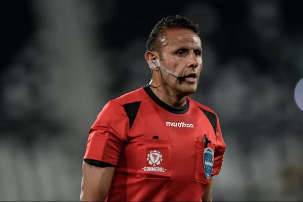 Recordista da Sul-Americana apita Grêmio x Riestra na Arena