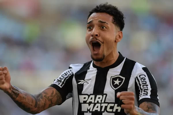 Cruzeiro dá chapéu no Palmeiras e está perto de anunciar Gregore