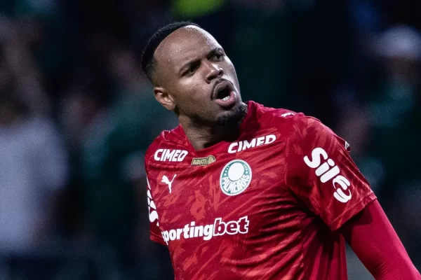 Carlos Miguel destaca evolução do Palmeiras após vitória na Libertadores