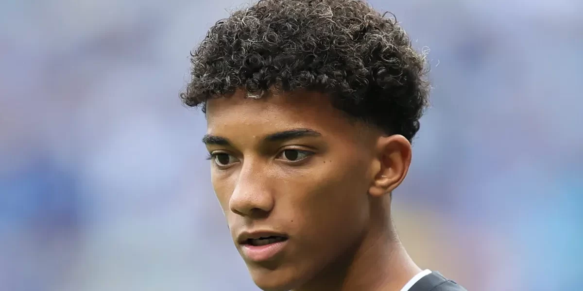 Robinho Jr. muda de ideia e quer ficar no Santos após chegada de Cuca