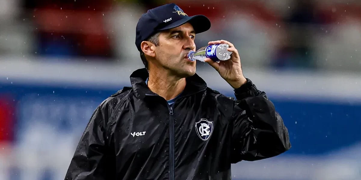 Léo Condé desvenda como Renato travou o jogo do Vasco contra o Remo