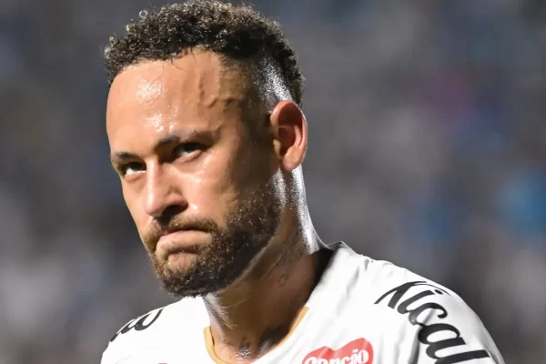 Neymar sobre saída do Santos: “Sinceramente, não sei”