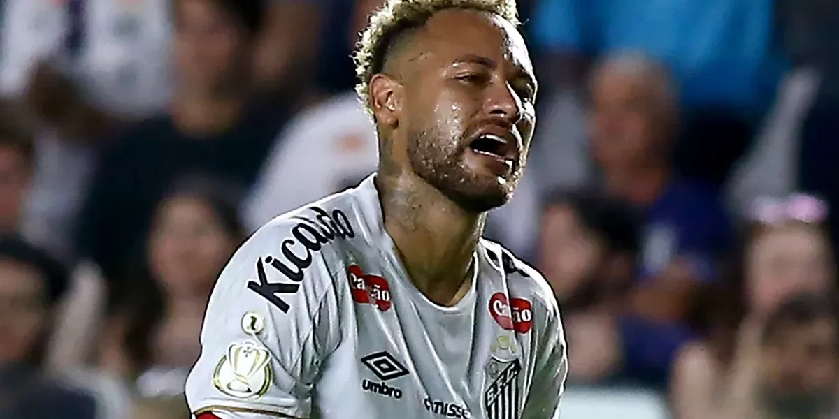 Neymar enfrenta virose e vira dúvida para duelo decisivo do Santos na Sul-Americana