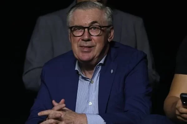 Ancelotti insiste em Neymar e planeja nova ida ao Santos