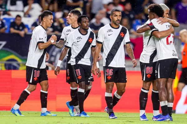 IA crava vitória do Vasco sobre Audax Italiano na Sul-Americana