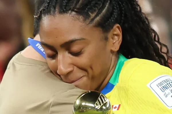 Brasil chega a 10 jogos invicto em casa após título da FIFA Series