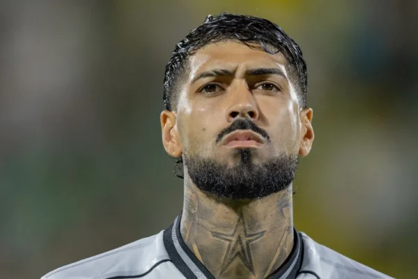 Barboza quebra o silêncio e revela verdade sobre ida ao Palmeiras