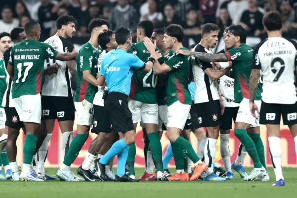 STJD denuncia Palmeiras por confusão no clássico; punições à vista