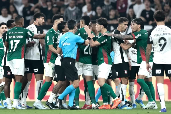 Corinthians pode levar 10 jogos sem torcida em casa