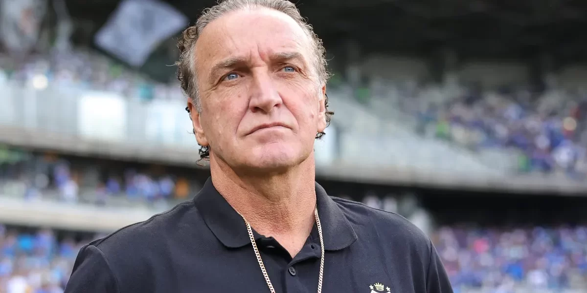 Derrota na Sul-Americana força Cuca a mudanças no Santos