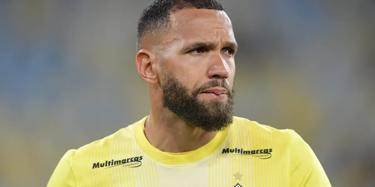 Everson aposta no clássico para reação do Atlético-MG sob pressão