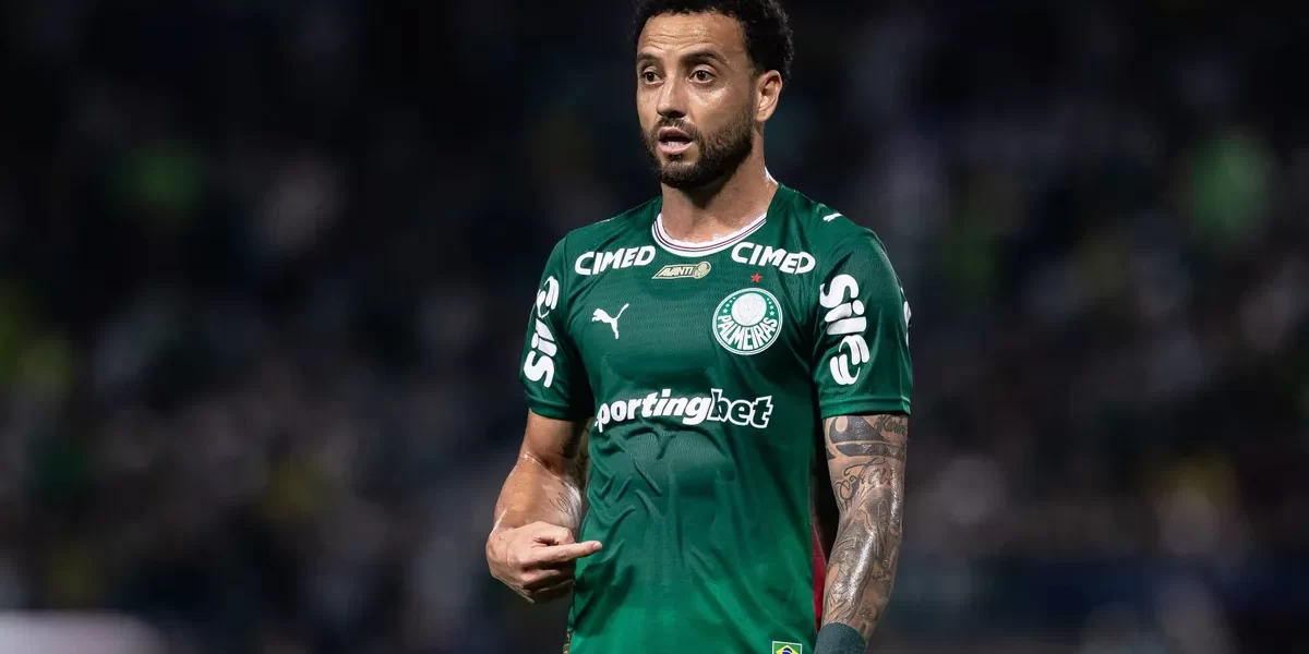 Felipe Anderson decepciona no clássico e Palmeiras empata com Corinthians