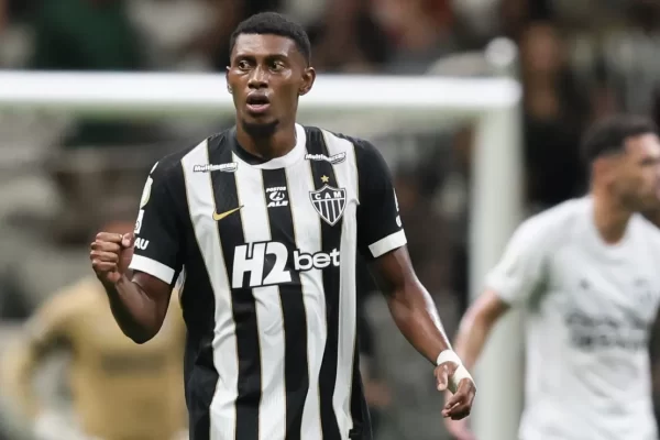 Torcida do Galo esquenta clima para duelo contra o Flamengo no Brasileirão