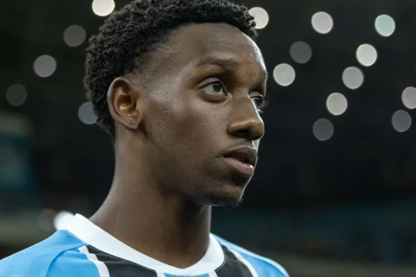 Gabriel Mec detona postura do Grêmio após empate: ‘Precisa mudar’