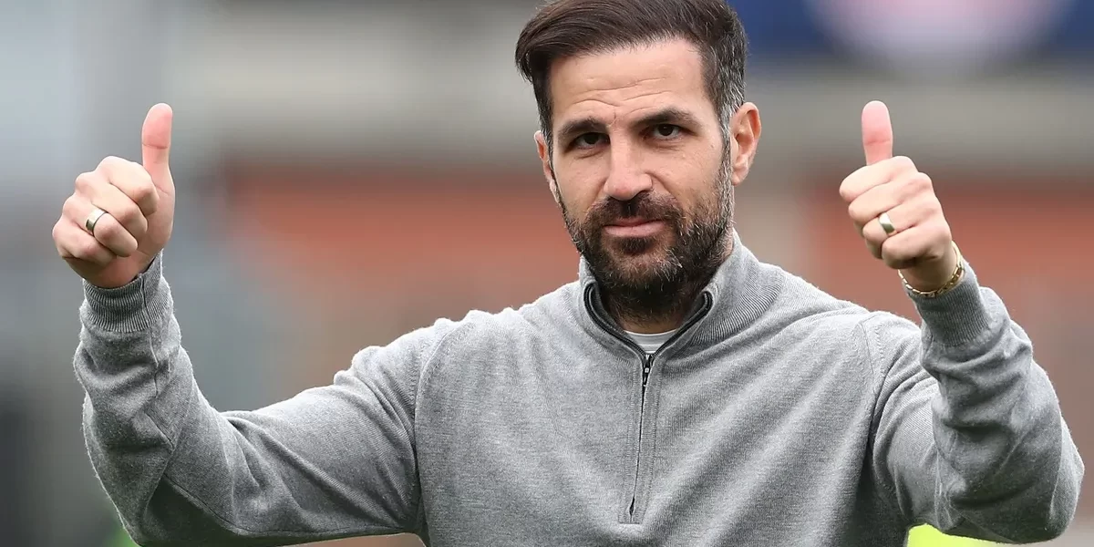 Cesc Fàbregas mira Benedetti do Palmeiras para o Como
