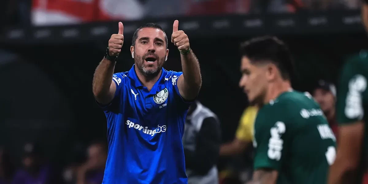 Sem Abel, Palmeiras empata clássico e frustra torcida