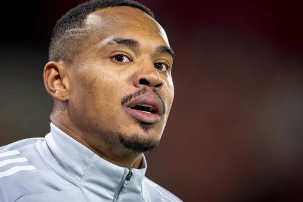 Cruzeiro prepara oferta de R$ 35 milhões por John, ex-Botafogo
